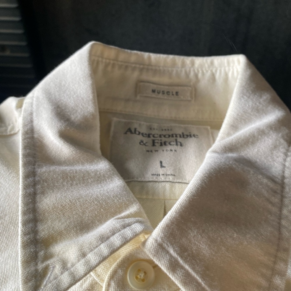 Abercrombie and fitch muscle shirt